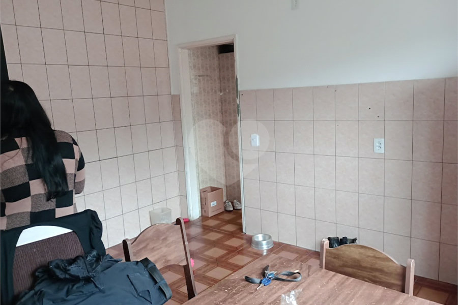 Sobrado à venda com 2 quartos em Horto, São Paulo, SP
