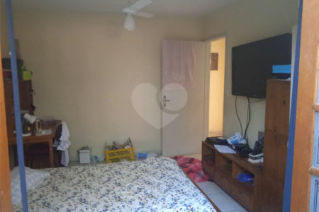 Casa à venda com 8 quartos, sendo 3 suítes, em Jardim Terceiro Centenário, Atibaia, SP