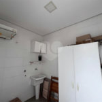 Casa à venda com 2 quartos, sendo 1 suíte, no condomínio Terras de São Francisco, Sorocaba - SP