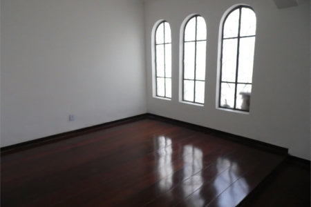 Casa à venda com 5 quartos, sendo 3 suítes, em Vila São Francisco, São Paulo, SP
