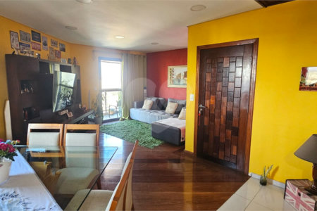Apartamento à venda com 3 suítes em Sítio São José, Suzano, SP