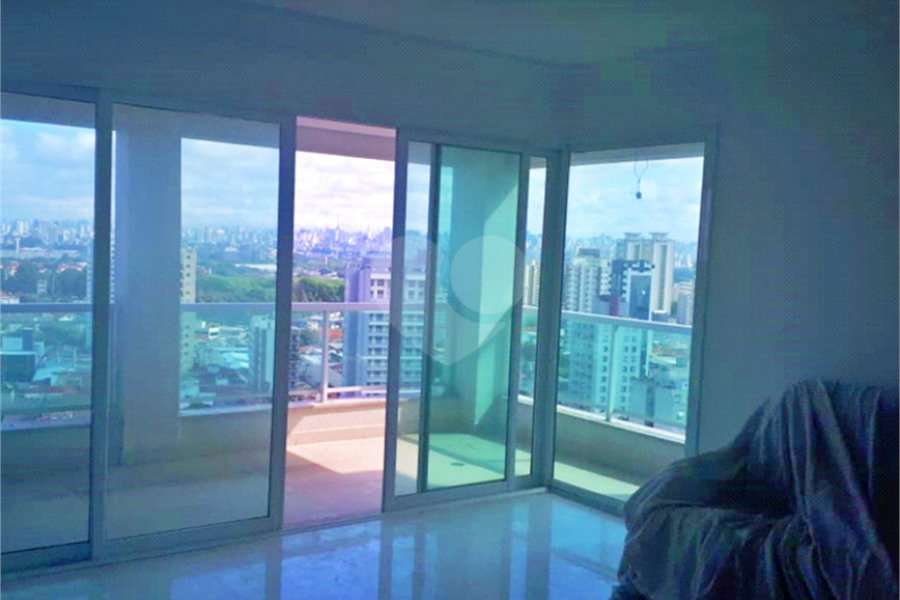 Apartamento à venda com 4 quartos, sendo 2 suítes,  em Santana, São Paulo, SP