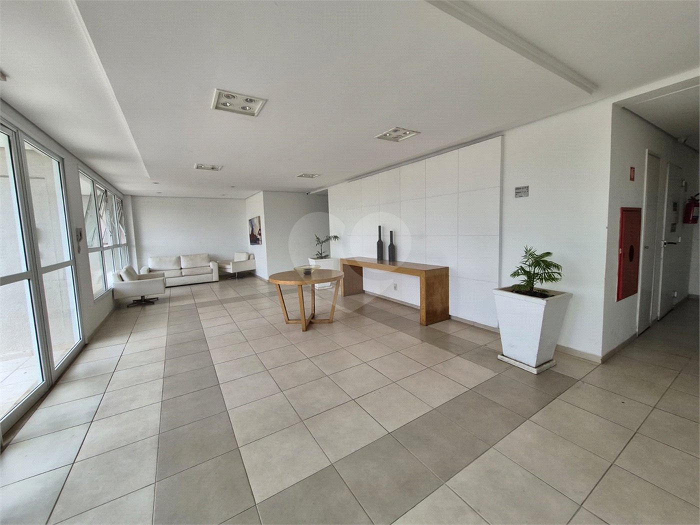 Apartamento à venda com 3 quartos, sendo 1 suíte, em Jardim Parque Morumbi, São Paulo, SP