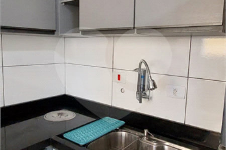 Apartamento à venda com 2 quartos em Vila Erna, São Paulo, SP