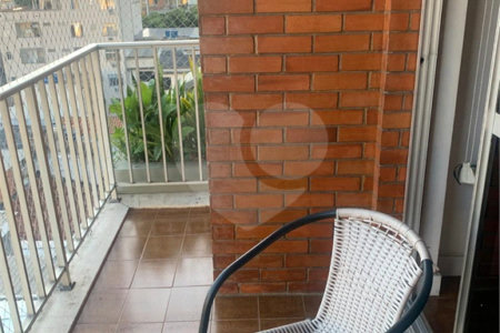 Cobertura à venda com 2 quartos, sendo 1 suíte, em Maracanã, Rio de Janeiro, RJ