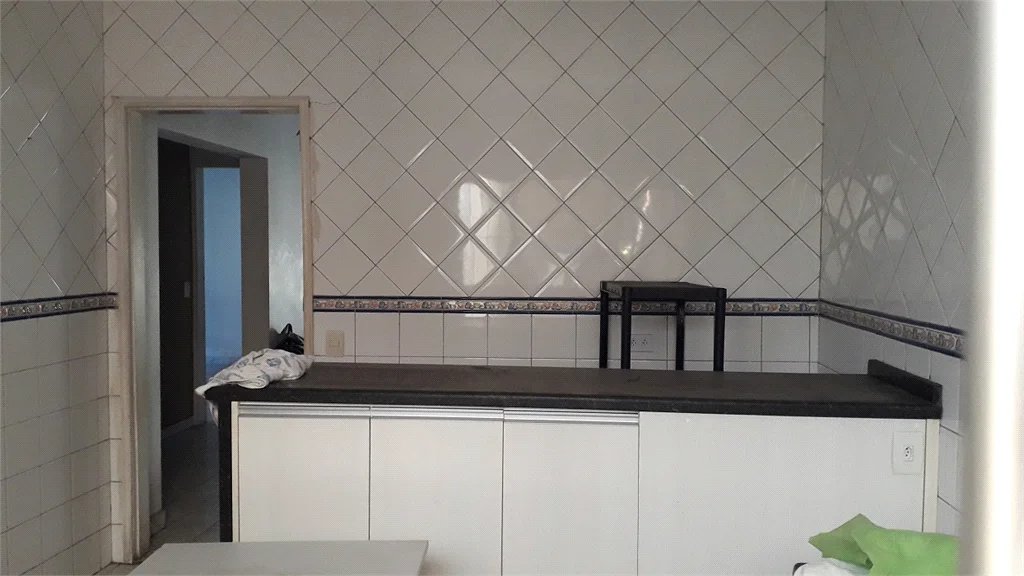 Casa à venda com 5 quartos, sendo 2 suítes,  em Jardim Nadir, São Paulo, SP