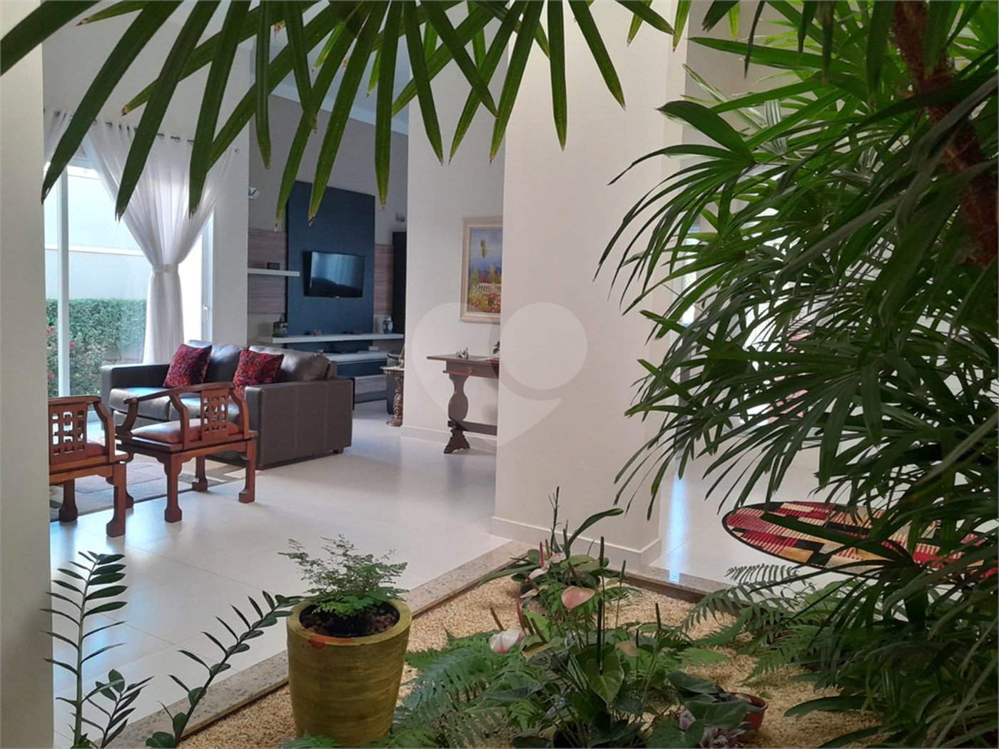 Casa à venda com 5 suítes no condomínio Ipe Velho, Vinhedo - SP