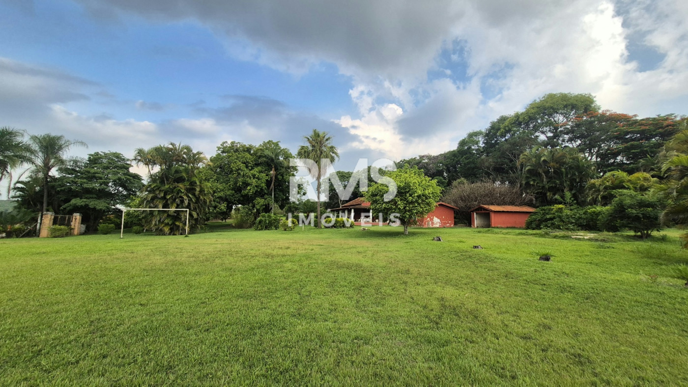 SÍTIO À VENDA EM ELIAS FAUSTO 21.900 m² - ÓTIMA TOPOGRAFIA E EXCELENTE LOCALIZAÇÃO