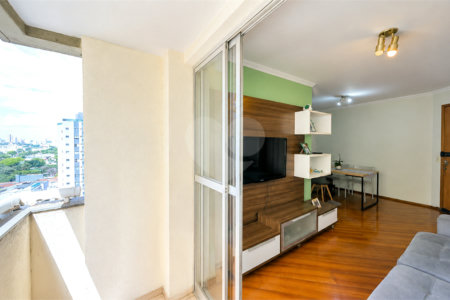 Apartamento à venda com 3 quartos, sendo 1 suíte,  em Chácara Inglesa, São Paulo, SP