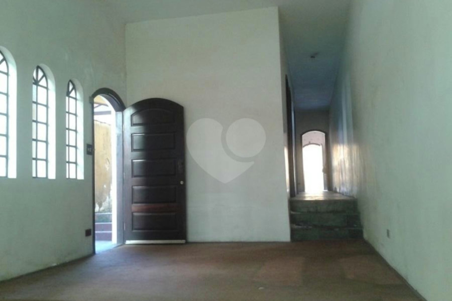 Sobrado à venda ou para alugar com 3 quartos, sendo 1 suíte,  em Horto, São Paulo, SP