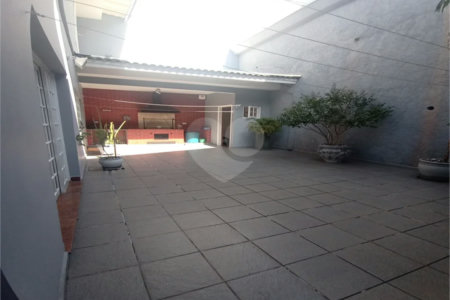 Sobrado à venda com 3 quartos, sendo 1 suíte, em Jardim Franca, São Paulo, SP