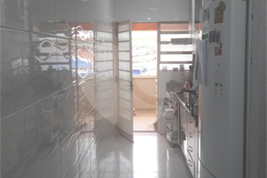 Sobrado à venda com 3 quartos, sendo 1 suíte, em Tremembé, São Paulo, SP