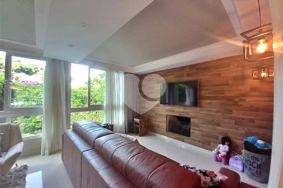 Casa à venda com 4 quartos, sendo 3 suítes,  no condomínio Itatinga 1, São Paulo - SP