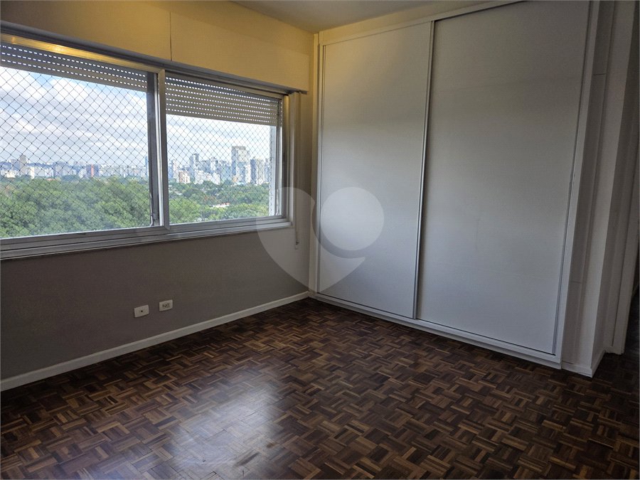 Apartamento à venda com 2 suítes em Cerqueira César, São Paulo, SP