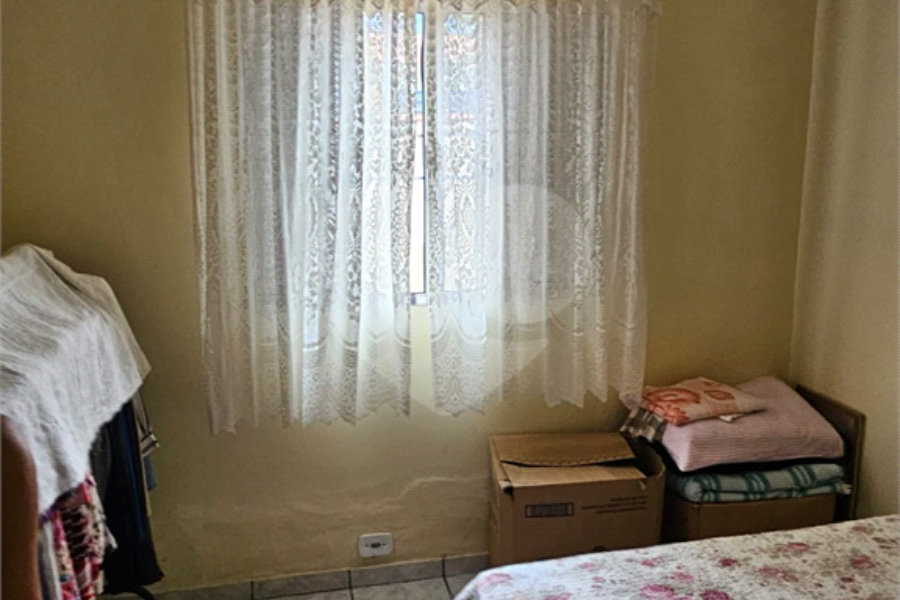 Sobrado à venda com 9 quartos em Vila Sabrina, São Paulo, SP