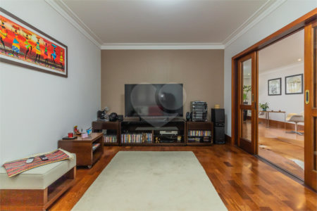 Casa à venda com 3 quartos, sendo 1 suíte, em Tucuruvi, São Paulo, SP