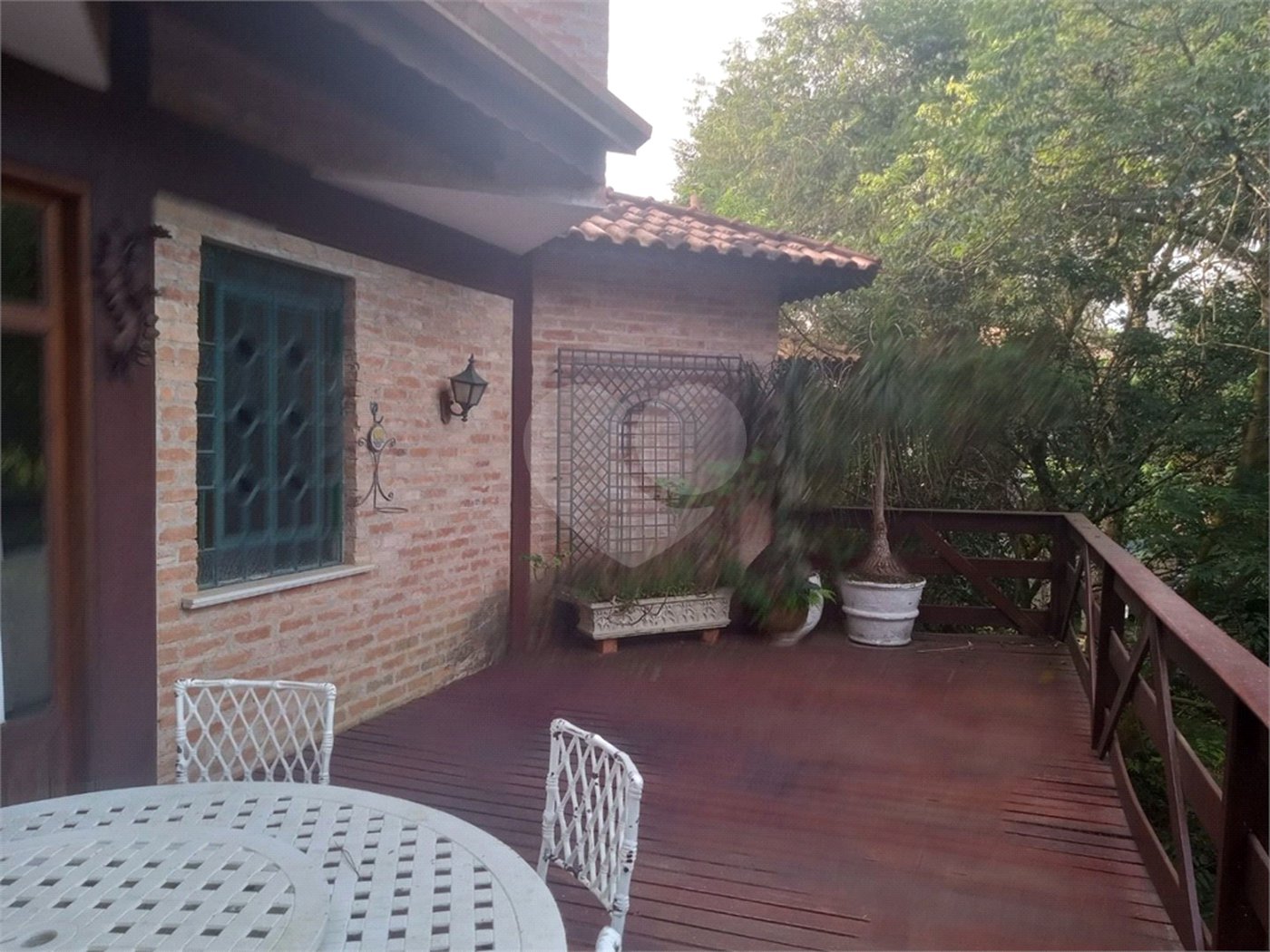Chácara à venda com 7 quartos, sendo 3 suítes, em Saboó, São Roque, SP