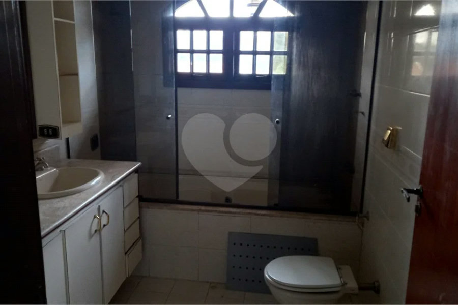 Sobrado à venda com 3 quartos, sendo 1 suíte, em Horto, São Paulo, SP