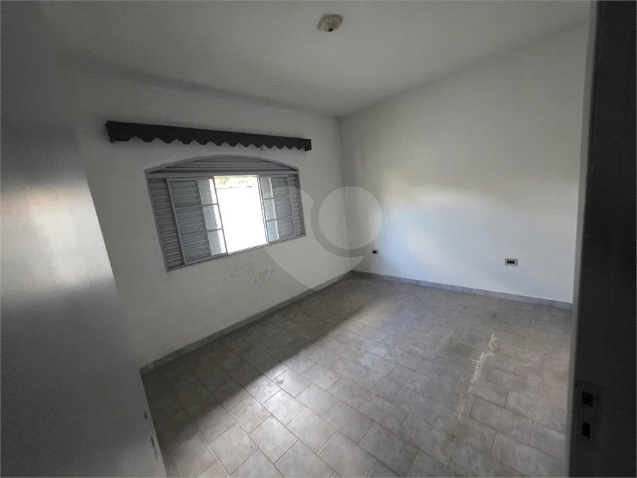 Casa Térrea à venda Jd. Nova São Carlos, 2 dormitórios
