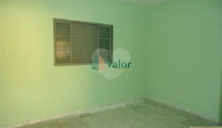 Casa à venda com 4 quartos em Vila Prado, São Carlos, SP