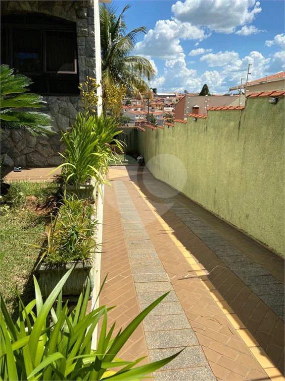 CASA À VENDA COM 3 SUITES CHACARA NAZARETH CENTRO PIRACICABA