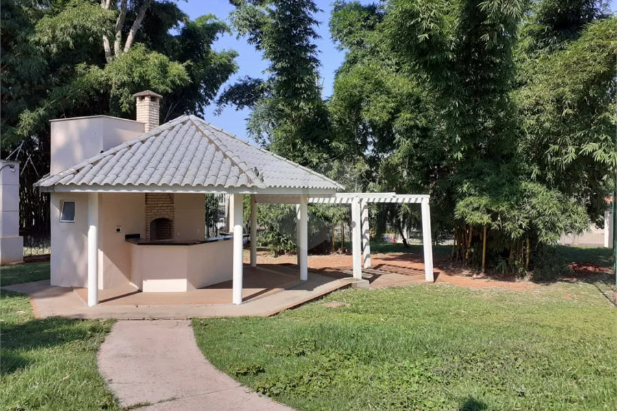 Excelente terreno à venda no condomínio Terras de Piracicaba V - topografia plana - financia