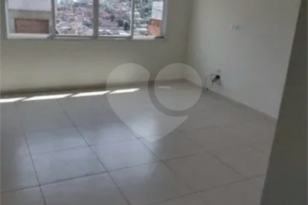Sobrado à venda em Santo André , com 179m² , 2 dormitórios , sendo 1 suíte e 5 vagas.
