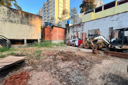 Terreno á venda - Saúde
