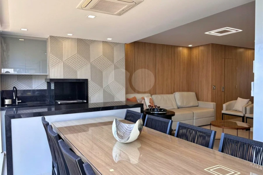 Apartamento à venda com 4 quartos, sendo 3 suítes,  em Riviera de São Lourenço, Bertioga, SP