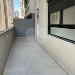 Apartamento aconchegante com terraço e sacada