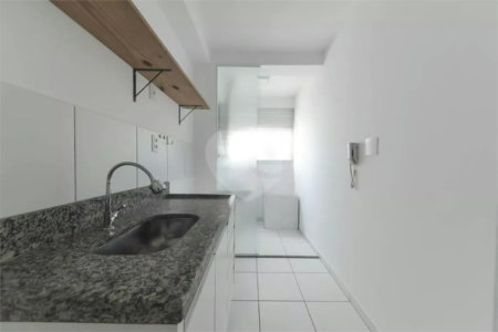 Apartamento com 41m² à venda na Saúde, 1 dormitório, 1 banheiro, 1 vaga, sacada, lazer