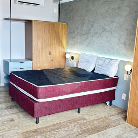 Studio com 28m², mobiliado e com móveis planejados na região do Sacomã em São Paulo - SP.