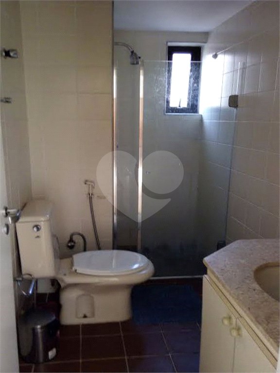 Apartamento à venda com 2 quartos, sendo 1 suíte, em Moema, São Paulo, SP