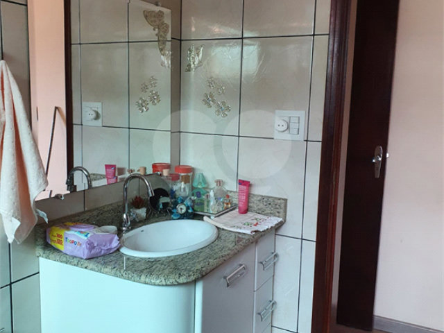Sobrado à venda com 3 quartos, sendo 1 suíte, em Tremembé, São Paulo, SP