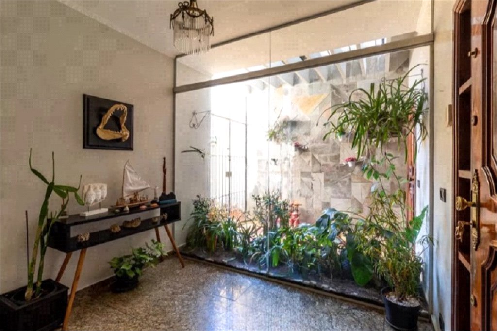 Sobrado à venda com 5 quartos, sendo 4 suítes, em Vila Galvão, Guarulhos, SP