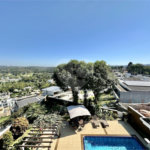 Casa à venda com 3 suítes no condomínio Golf Village, Carapicuíba - SP