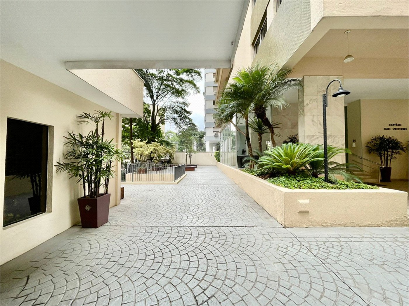 Apartamento à venda com 3 quartos, sendo 1 suíte, em Itaim Bibi, São Paulo, SP