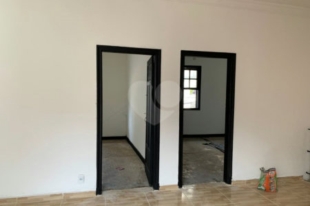 Prédio à venda com 6 quartos em Santana, São Paulo, SP