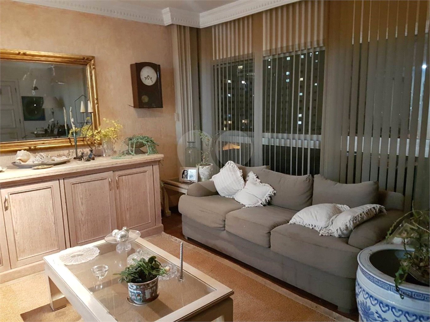 Apartamento à venda com 4 quartos, sendo 1 suíte,  em Vila Monte Alegre, São Paulo, SP