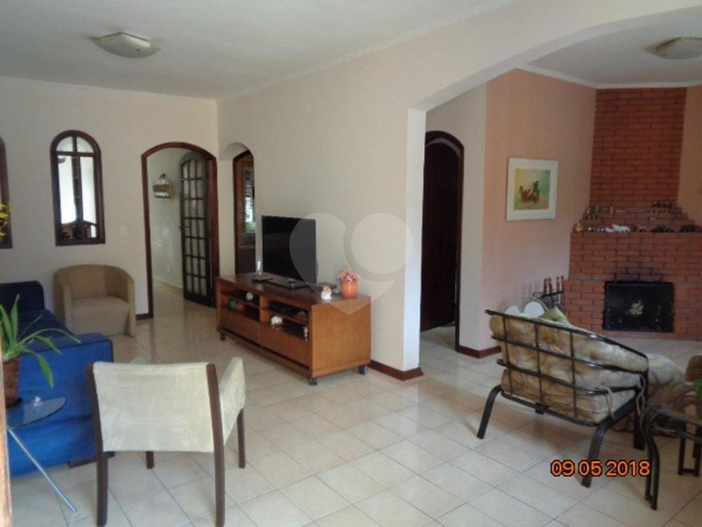 Casa Térrea à venda com 3 suítes em Ferreira, São Paulo, SP