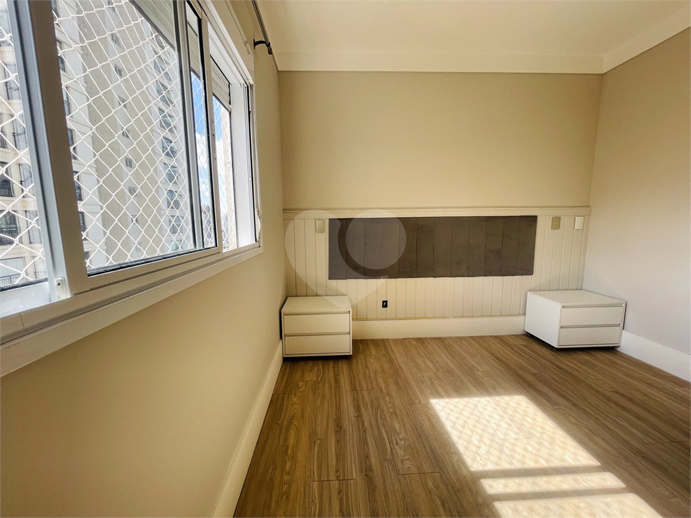 Apartamento à venda com 3 suítes em Vila Gilda, Santo André, SP