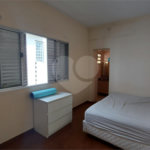Casa à venda com 4 quartos, sendo 3 suítes, em Jardim Luzitânia, São Paulo, SP