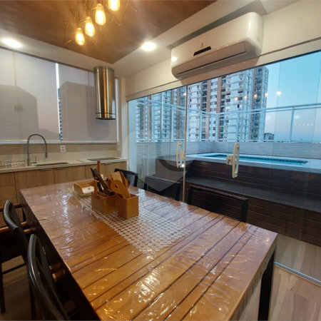 Cobertura à venda com 3 quartos, sendo 2 suítes,  em Maracanã, Rio de Janeiro, RJ