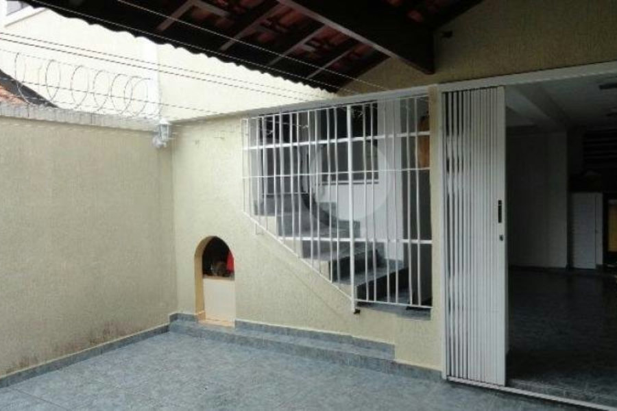 Sobrado à venda com 3 quartos, sendo 2 suítes, em Água Fria, São Paulo, SP