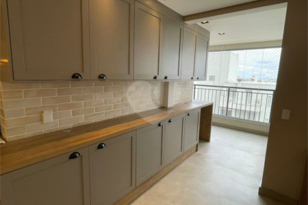 Apartamento à venda com 3 quartos, sendo 1 suíte, em Vila Mazzei, São Paulo, SP