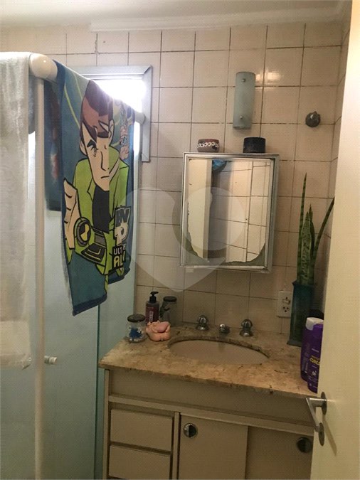Apartamento para alugar com 3 quartos, sendo 1 suíte,  em Pinheiros, São Paulo, SP