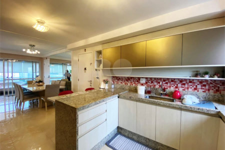 Apartamento à venda com 4 quartos, sendo 2 suítes, no Centro, Santo André, SP