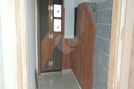 Sobrado à venda com 3 quartos, sendo 2 suítes, em Vila Paulicéia, São Paulo, SP