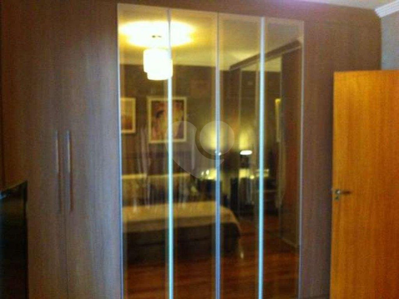 Sobrado à venda com 3 quartos, sendo 2 suítes,  em Jardim das Vertentes, São Paulo, SP