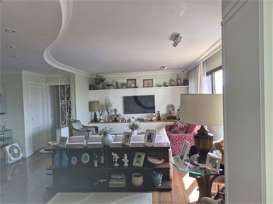 Apartamento à venda com 3 quartos, sendo 1 suíte, em Tremembé, São Paulo, SP
